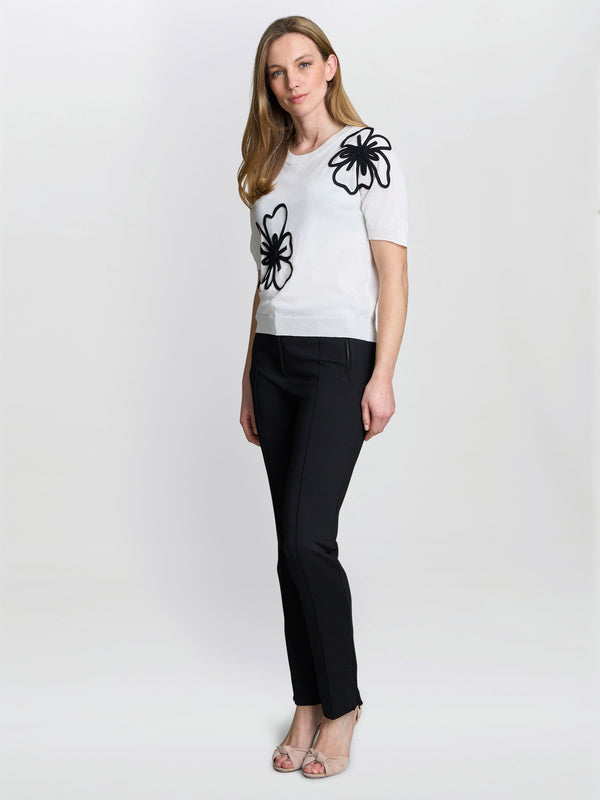 Vicki Short Sleeve Sweater With Flower Applique