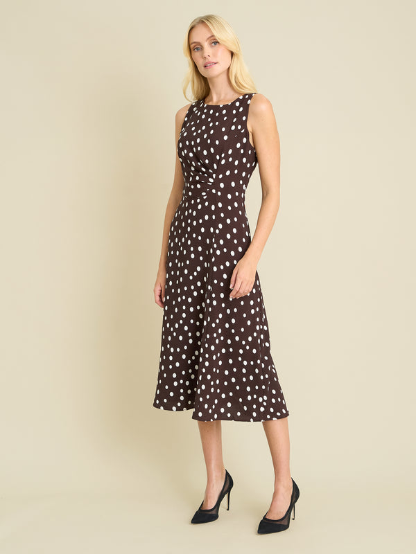 Lacinda Sleeveless Shift Dress