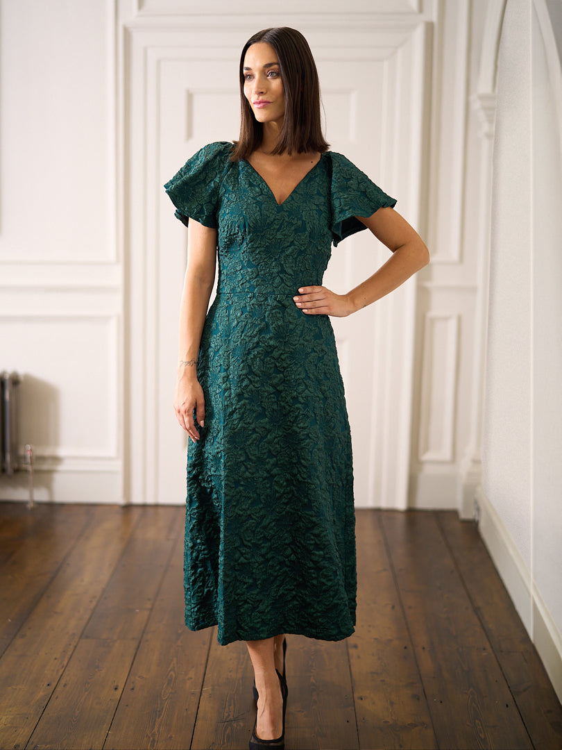 Claudina Midi A-Line Jacquard Dress Gina Bacconi Claudina Midi A-Line Jacquard Dress Gina Bacconi