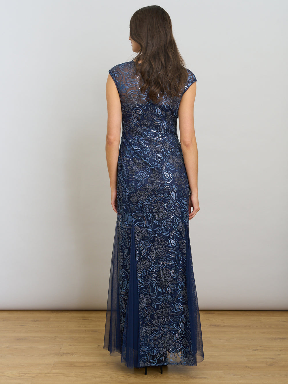 Indy Maxi Dress With Matching Scarf