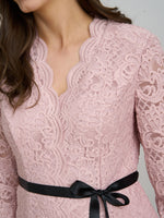 Kerri Blouse With Scallop Front