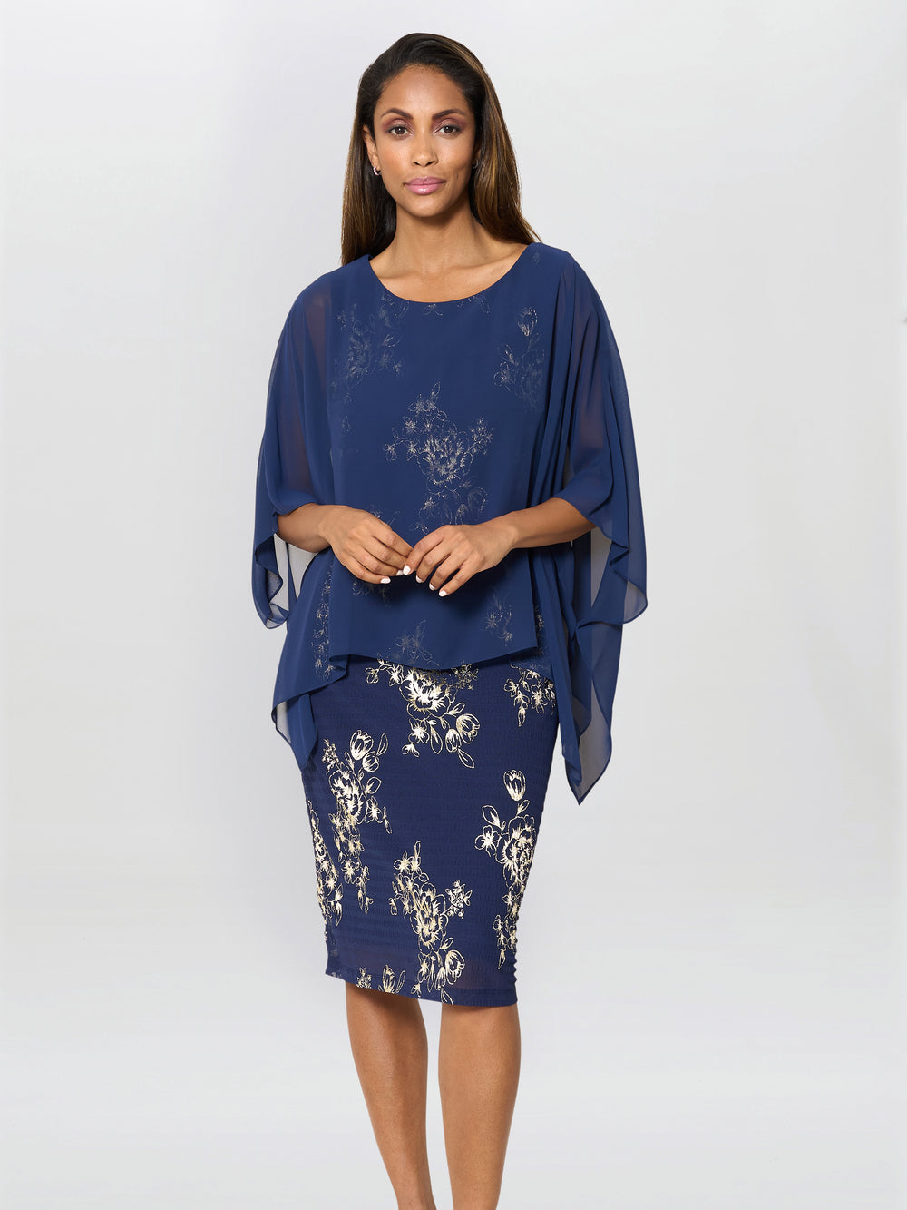 Anne Foil Dress With Chiffon Cape Gina Bacconi Anne Foil Dress With Chiffon Cape Gina Bacconi