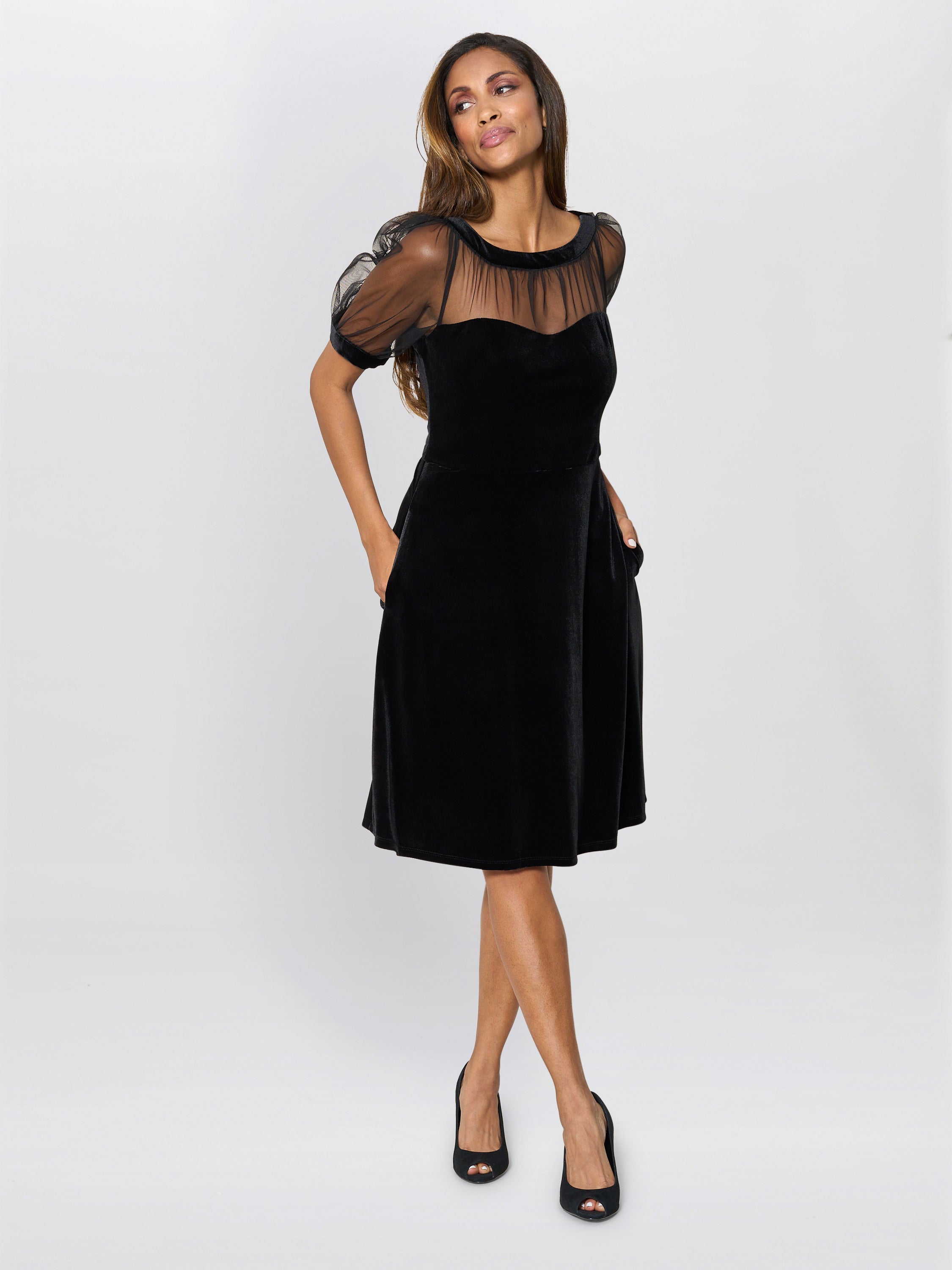 Black Tie Outfits and Dresses – Gina Bacconi