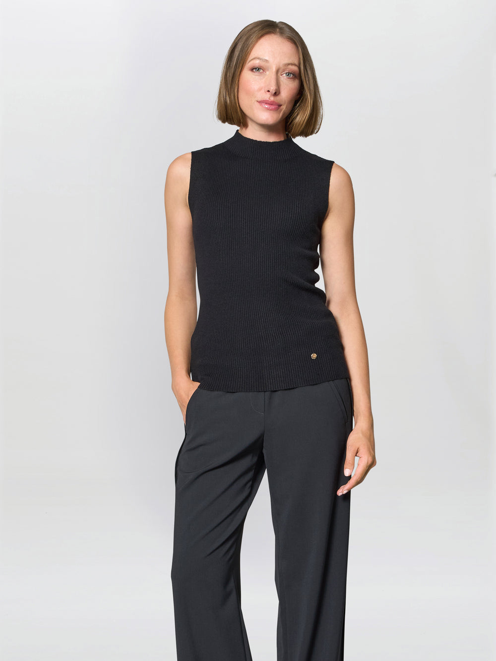 Neve Sleeveless Ribbed Jumper