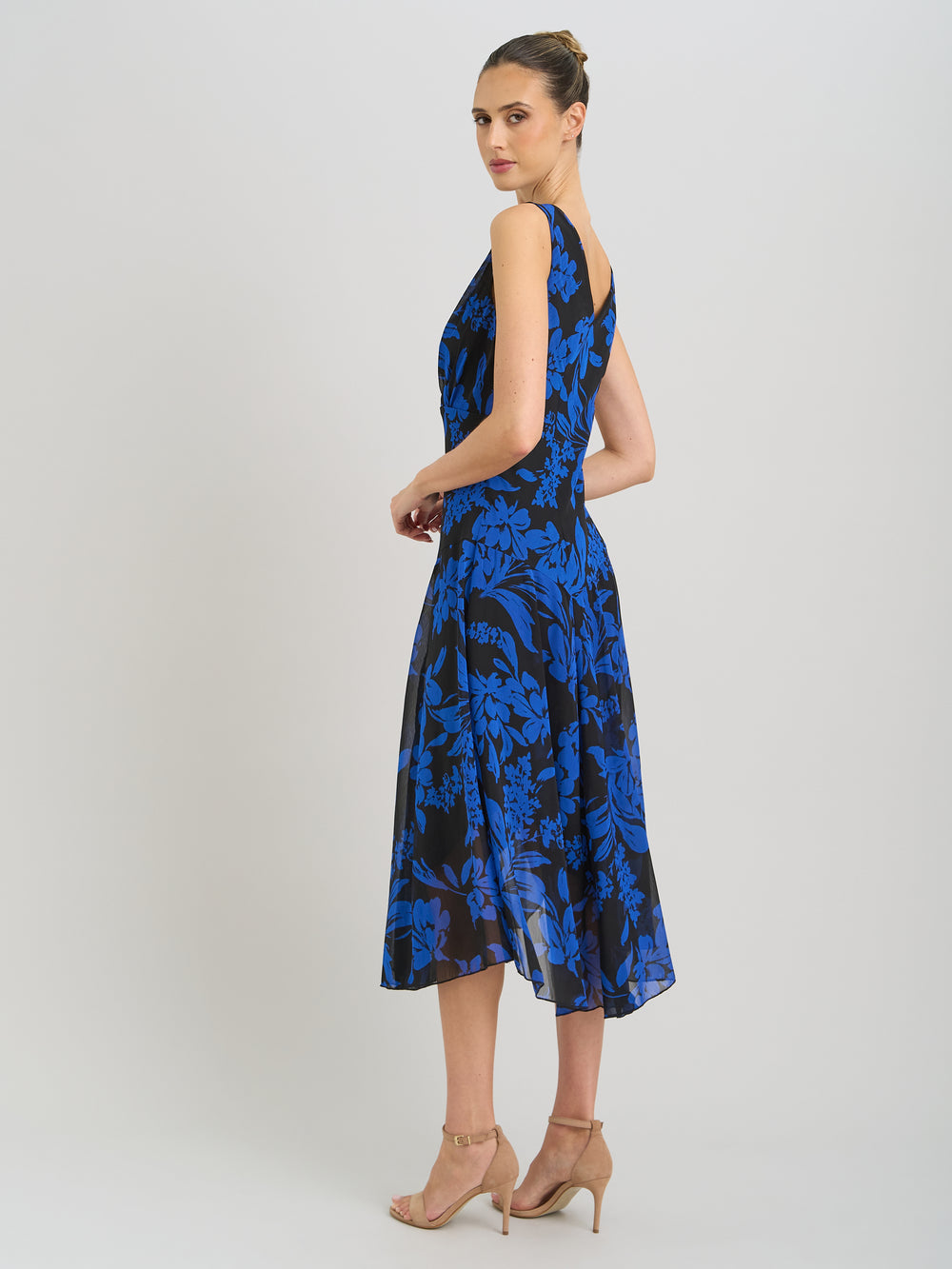 Janey Floral Midi Dress