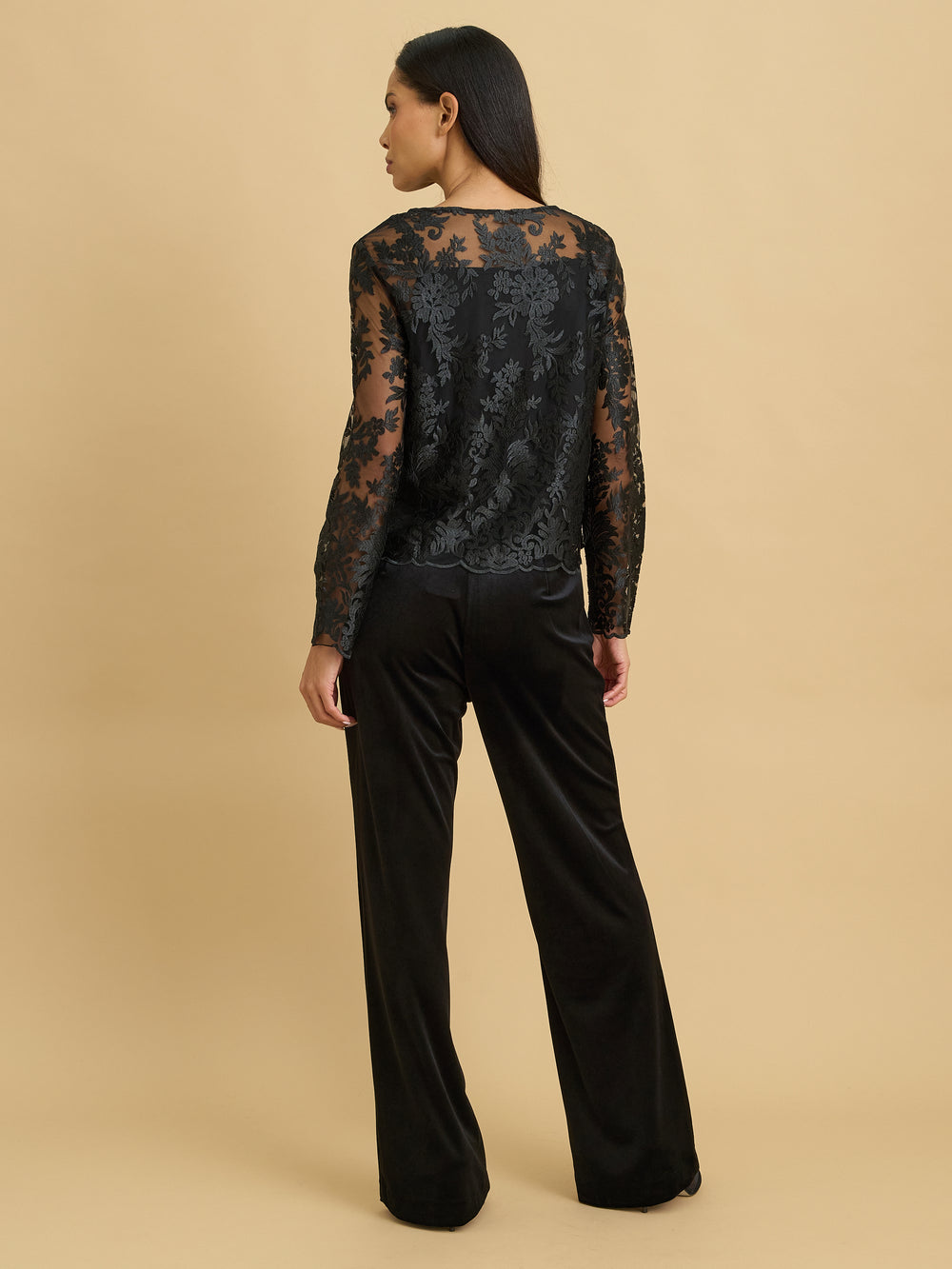 Rixa Long Sleeves Scallop Hem Top