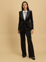 Orianna Shirt With Satin Bow Pin
