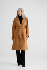 Julianne Coat