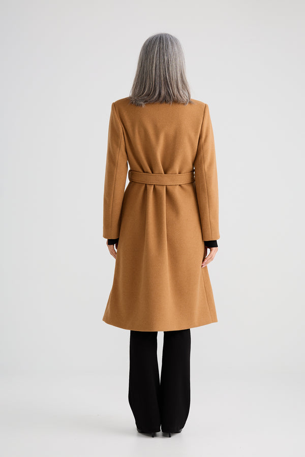 Julianne Coat