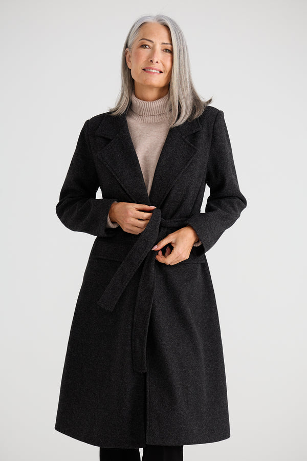 Julianne Coat
