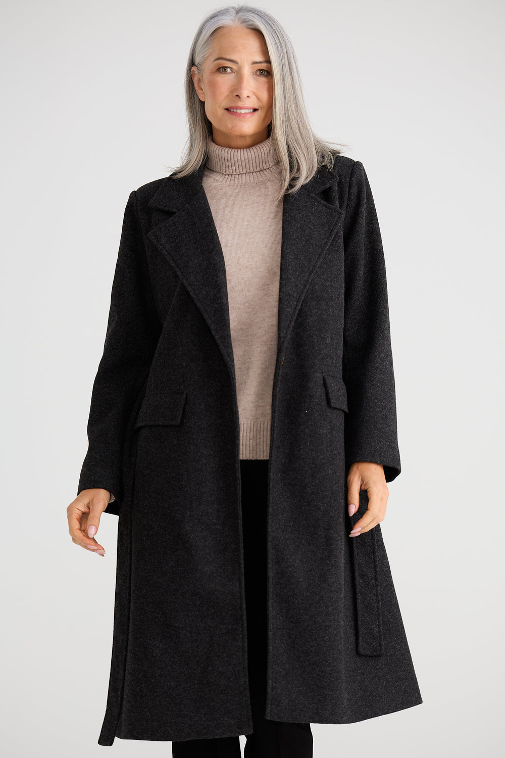 Julianne Coat