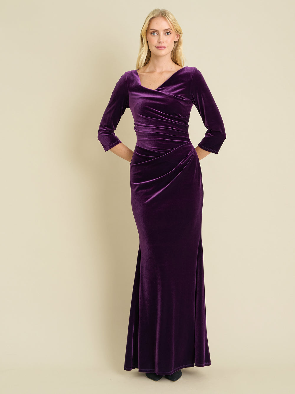 Sophie Velvet Maxi Dress With 3/4 Sleeve